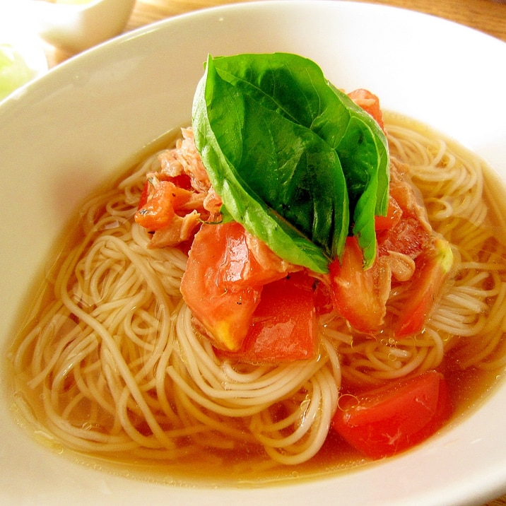 素麺☆トマトとツナの冷製素麺